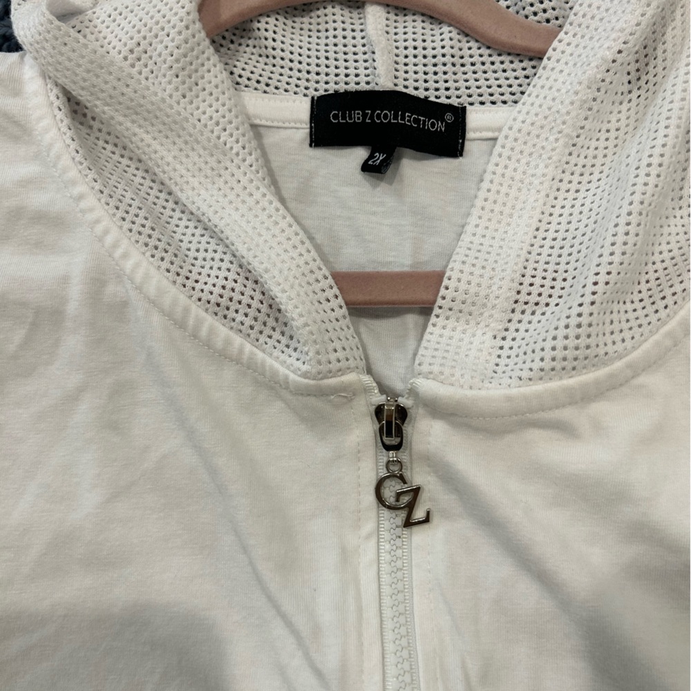 White Hooded Sleeveless Zip-Up Vest cover up - Picture 3 of 6
